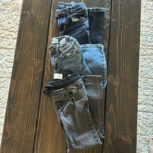 Old Navy 4T jeans (3)